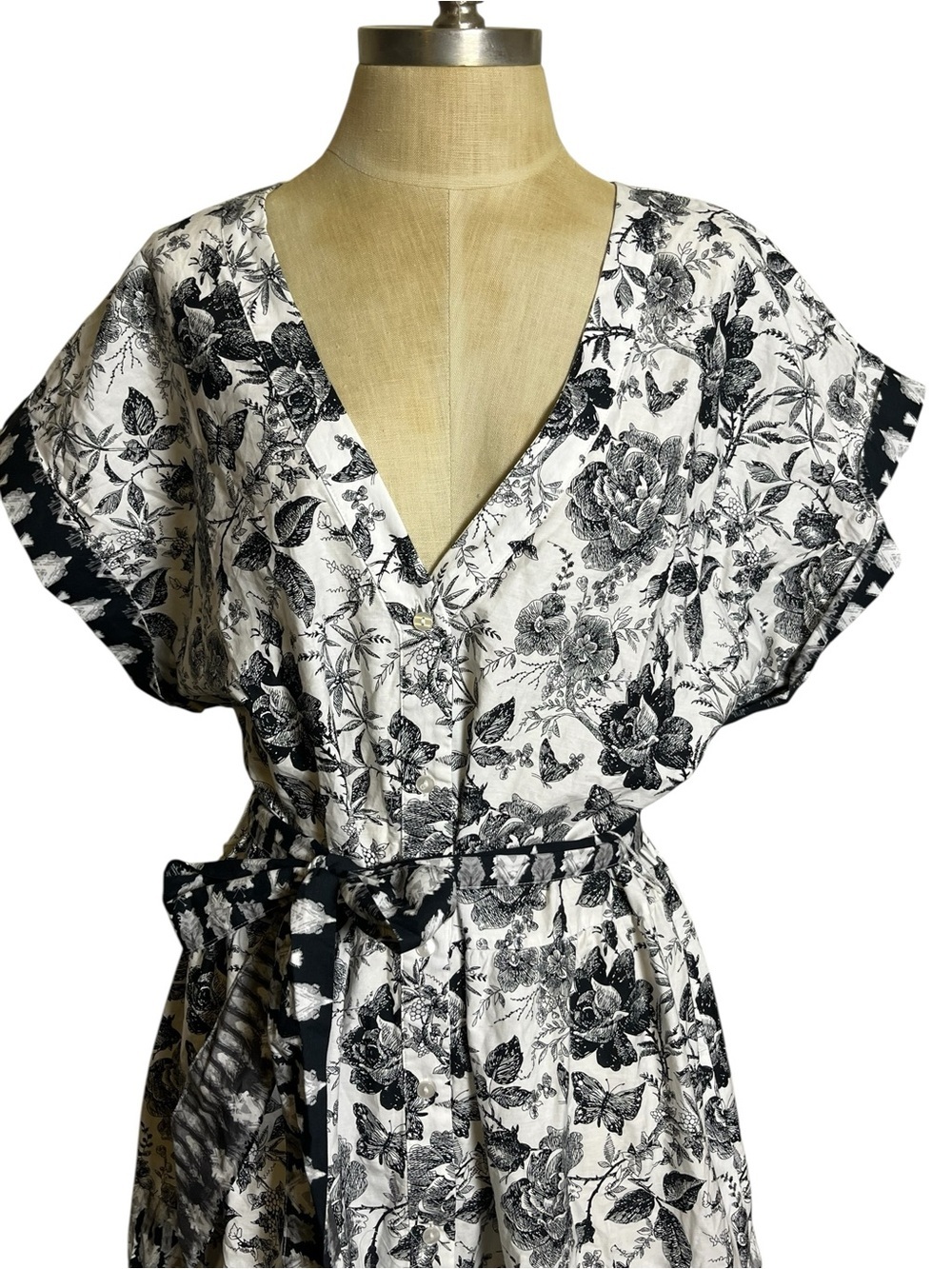 Abercrombie & Fitch XLT Tall Black White Floral Butterfly Toile Midi Dress NWT - Picture 2 of 10